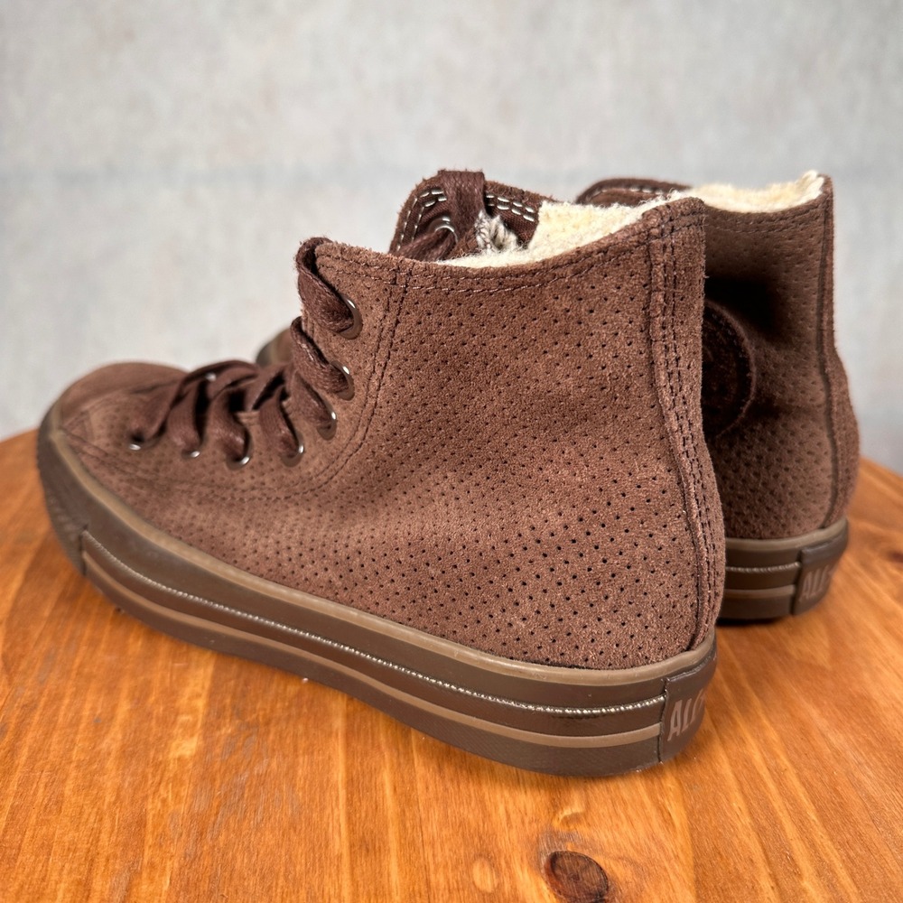 Converse Chuck Taylor High Top Women Size 7 Brown Good Suede Fur Lined - Picture 8 of 13
